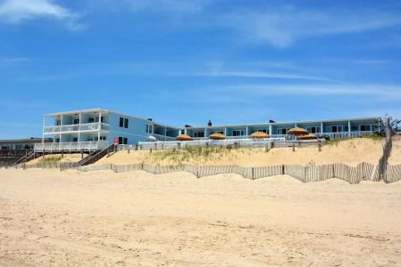 Ocean Surf Resort - 16