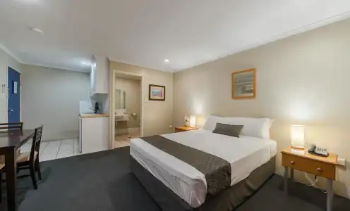 The Cosmopolitan Motel and Serviced Apartments - 71