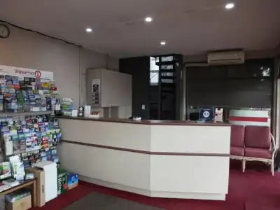 Epsom Motel - 1