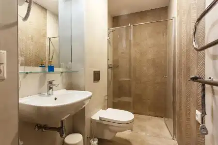 Old Town Trio Hostel Rooms - 6