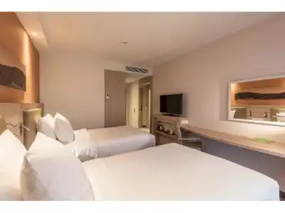 Hampton by Hilton Freiburg - 7