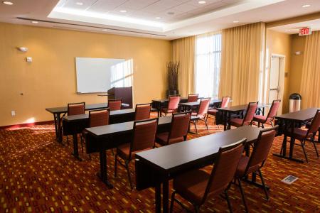 Courtyard by Marriott Lubbock Downtown/University Area - 29