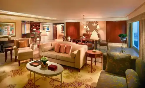 Grand Hyatt - 79