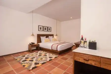 Roadhouse, Thamel, Kathmandu- Contemporary Boutique - 18
