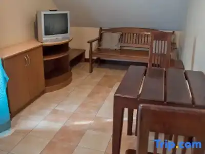 Opey De Place - 98
