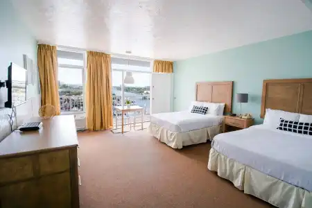Sands Harbor Resort and Marina - 2