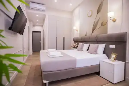 SunLine Luxury Apart-hotel - 5