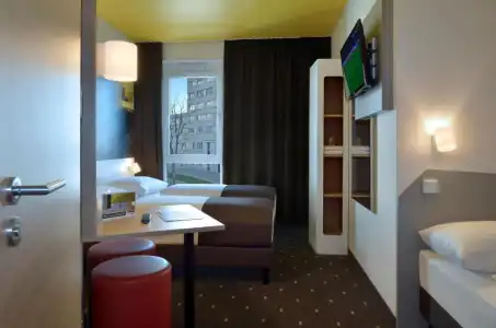 B&B Stuttgart-Zuffenhausen - 25