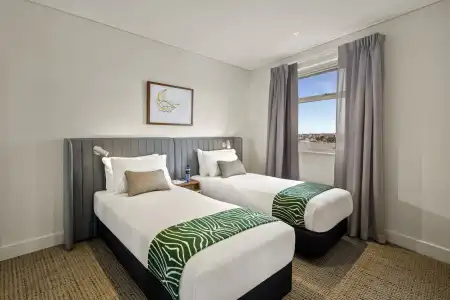 Quest Port Adelaide - 8