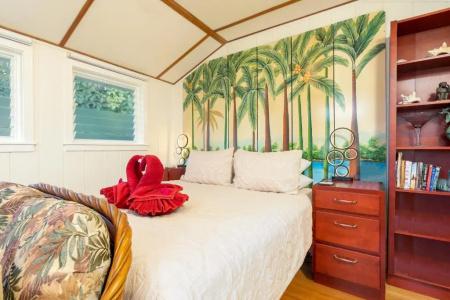 Fern Grotto Inn - 147