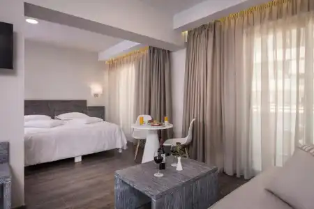 Bio Suites - 127