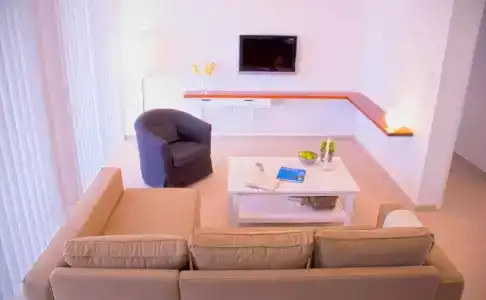 Napian Suites - 120