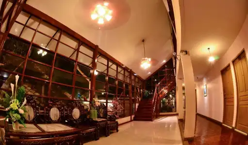 Silom Village Inn - 17
