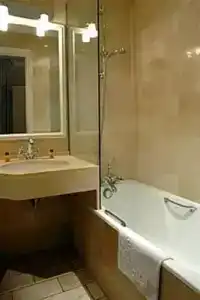 Hôtel Saint Martin Bastille - 71