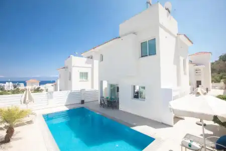 Romeo & Juliet - 74