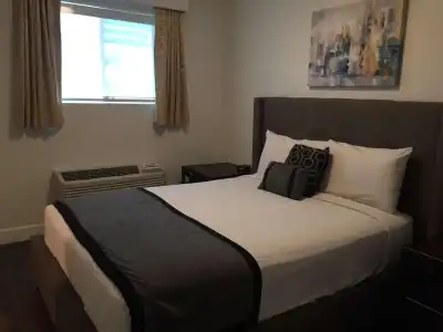 Hospitality Suite Resort - 45