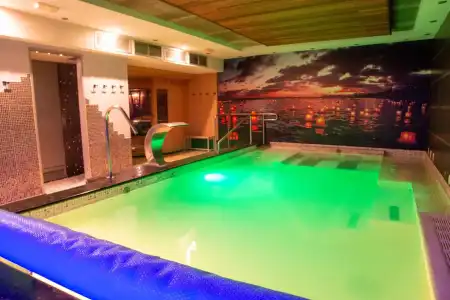 SPA QH Centro Leon - 22