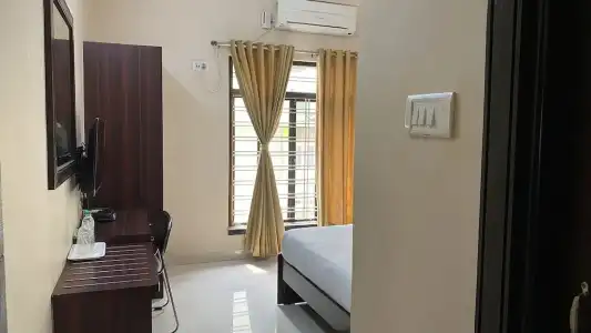 Krishna Kunja Guest House - 47