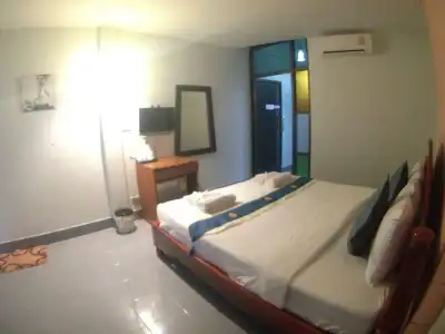 Srichada Khaolak - 23