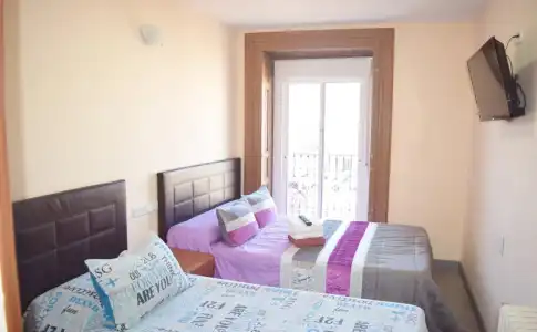 Hostal Numancia - 1