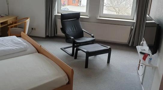 Schollers Restaurant & - 33