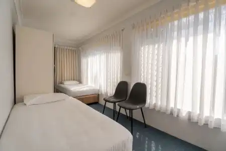 Port Aloha Motel - 94