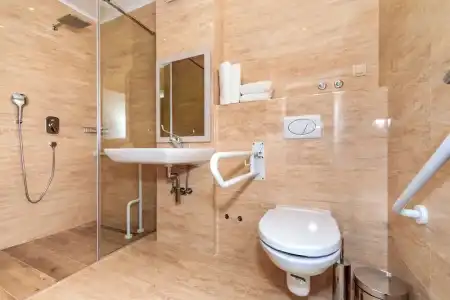Luxury Apartments Queen - 89