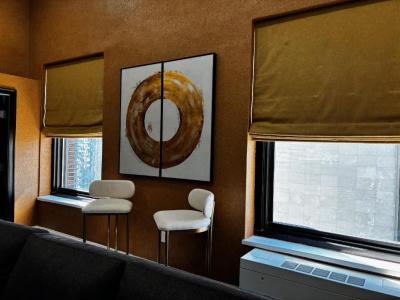 The Manhattan Club - 45