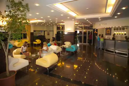 Kleopatra Royal Palm - 1