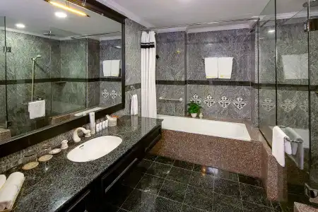 Muong Thanh Luxury Song Han - 9