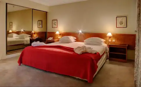 VIP Executive Suites do Marques - 7