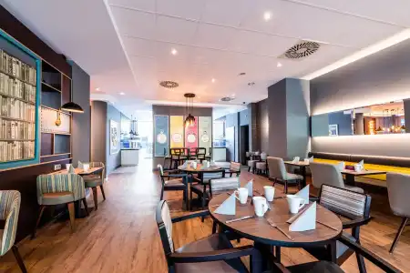 Premier Inn Essen City Limbecker Platz - 17