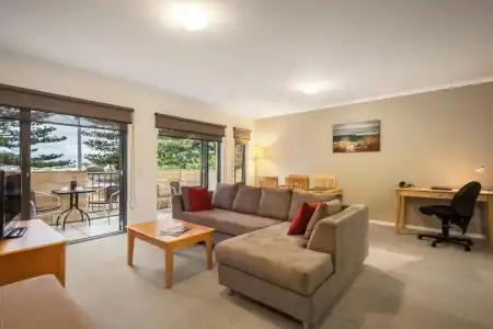 Quest Warrnambool - 48