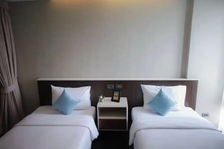 Balcony Courtyard Si Racha & Serviced Apartments - 32