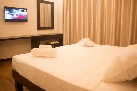 The Suite 262 - 30