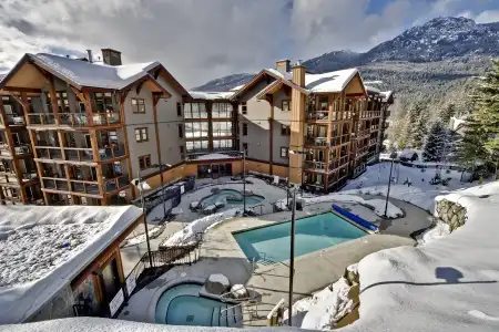 Evolution Whistler, by Lodging Ovations - 19