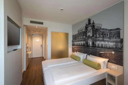 Super 8 by Wyndham Dresden - 21