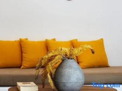 Allure Breeze Suites - 150