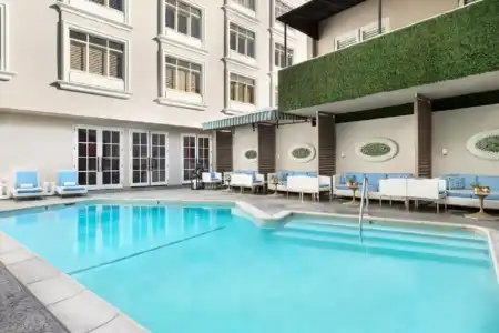 The Mosaic - Beverly Hills - 17