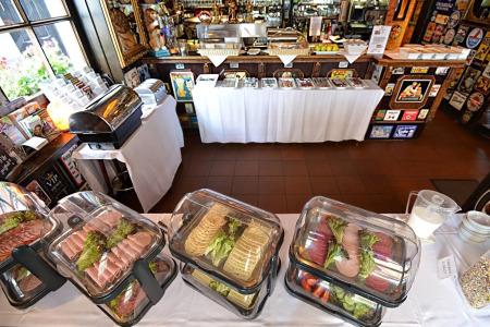 Und Restaurant Löwenbräu Köln - 10