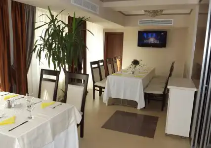 Ambasador - 10