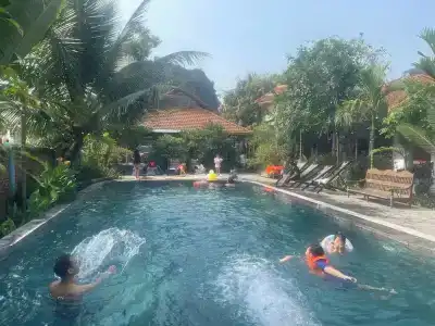 Hang Mua Central Homestay - 10
