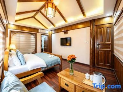 Yongxia Naxi Boutique Inn - 39