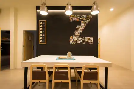Lazy Sunday Hostel - 14