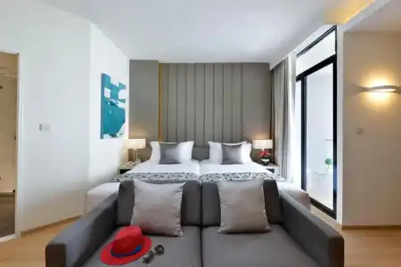 Arden and Residence - 51