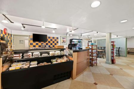 Best Western Orlando Gateway - 36