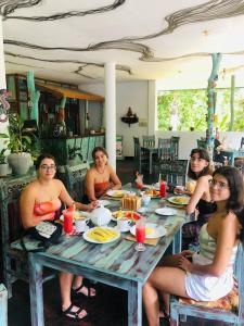 Hungry Lion Resort and Restaurant - 33