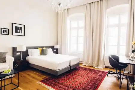 Adele Apartments - 63