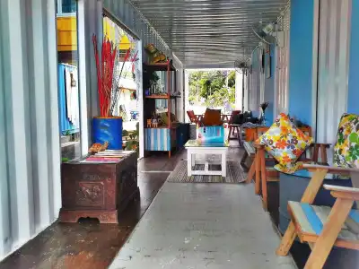 Think & Retro Cafe Lipa Noi Samui - 9