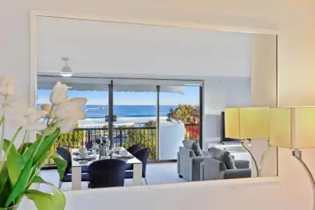 De Ville Apartments - 205
